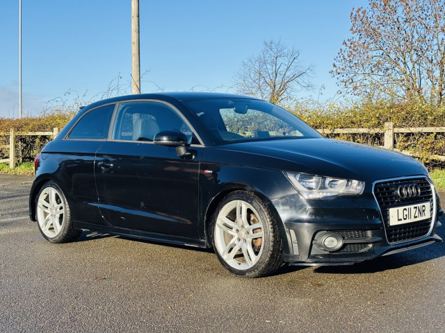 AUDI A1 1.4 TFSI S line Euro 5 (s/s) 3dr (2011/11)