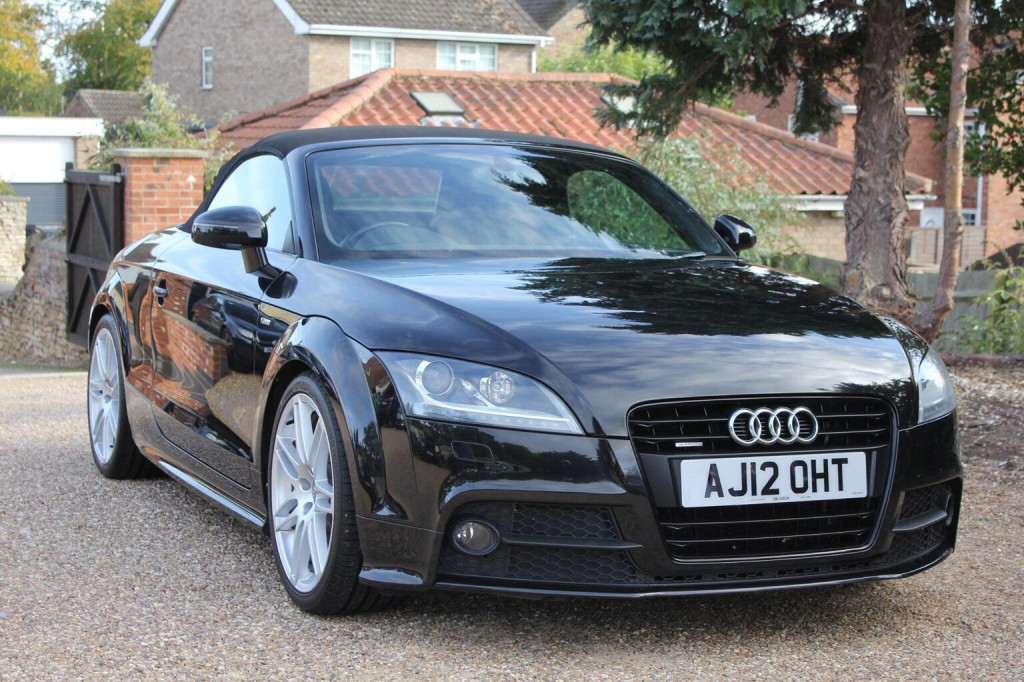 AUDI TT