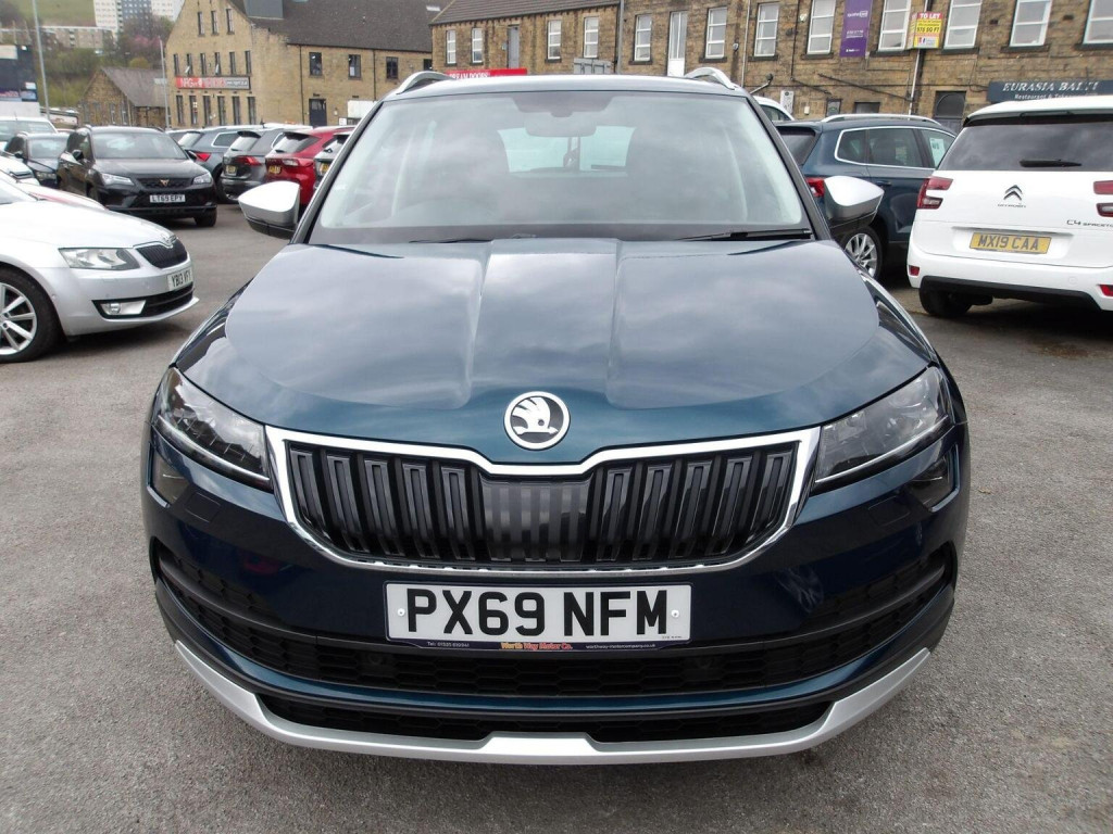 SKODA KAROQ
