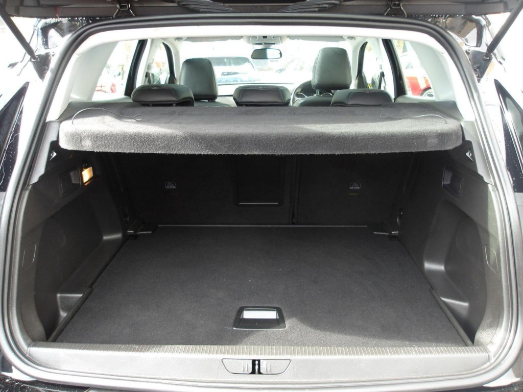 VAUXHALL GRANDLAND X