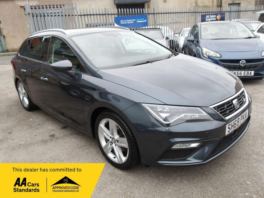 SEAT LEON