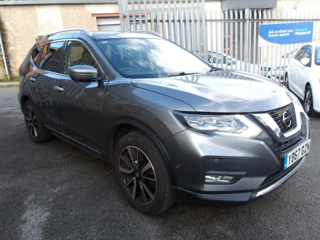 NISSAN