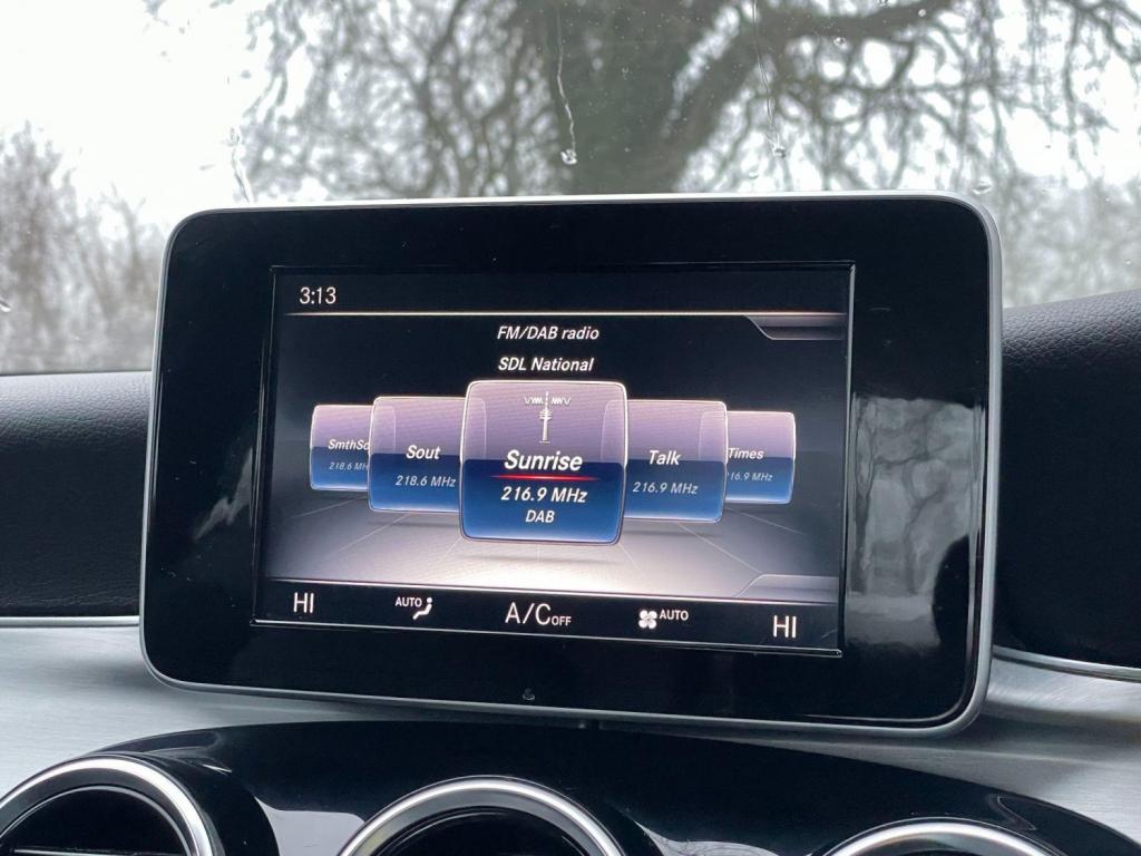 MERCEDES-BENZ C CLASS