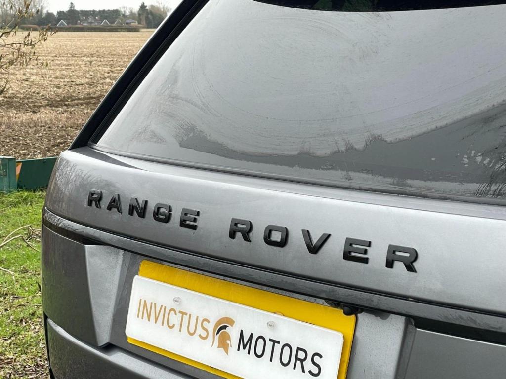 LAND ROVER RANGE ROVER