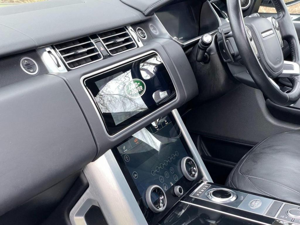 LAND ROVER RANGE ROVER