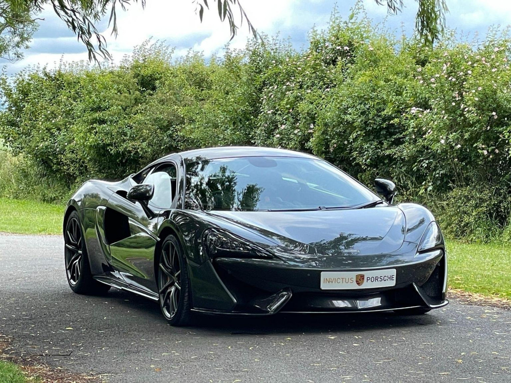 MCLAREN 570S