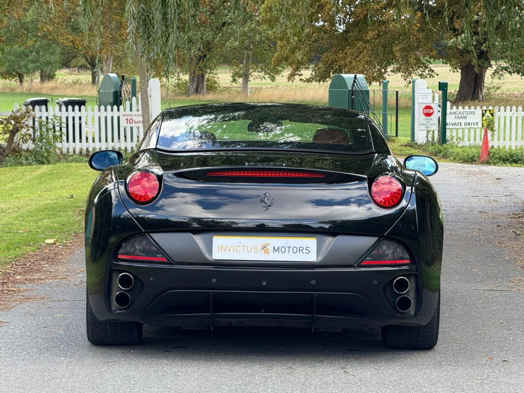 FERRARI CALIFORNIA