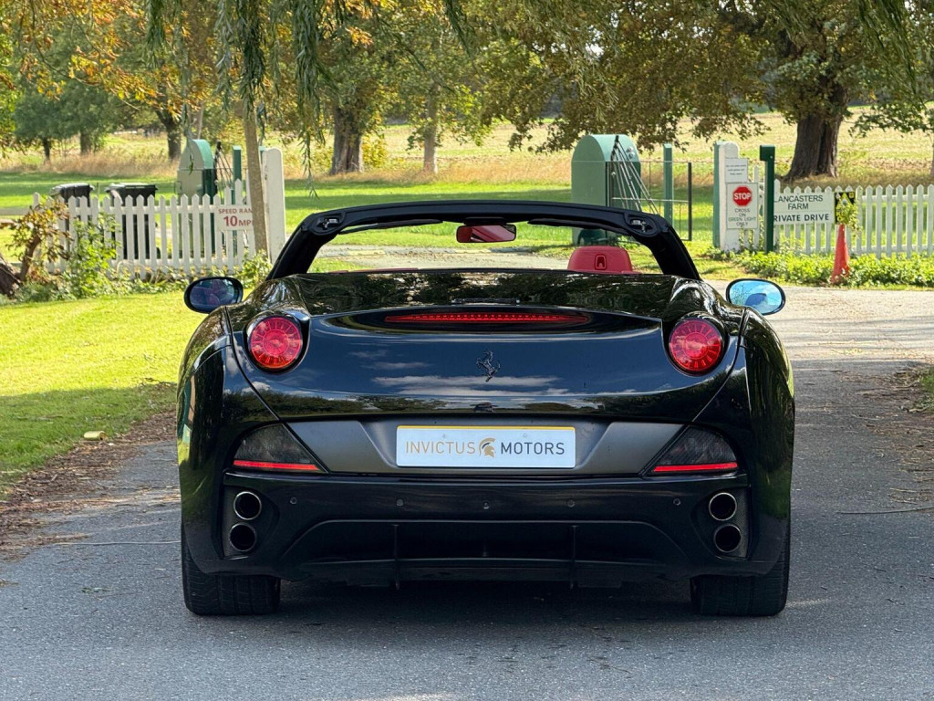 FERRARI CALIFORNIA