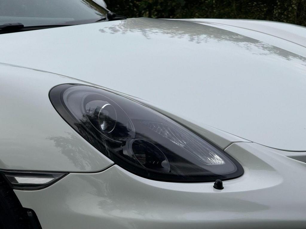 PORSCHE CAYMAN