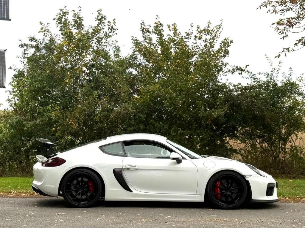 PORSCHE CAYMAN