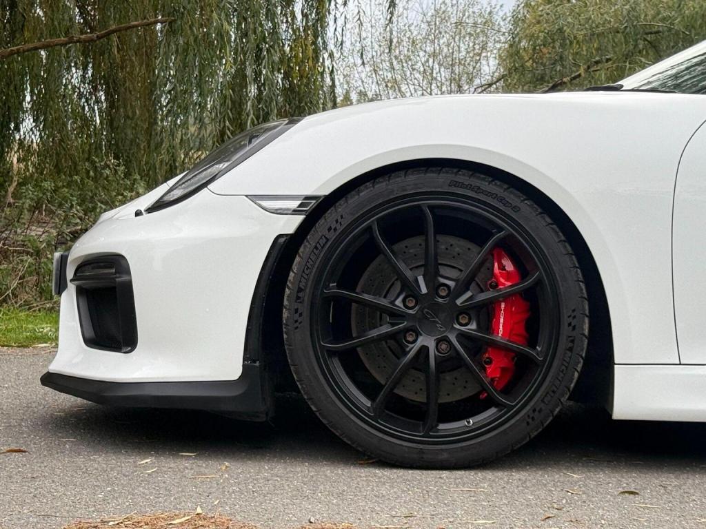 PORSCHE CAYMAN