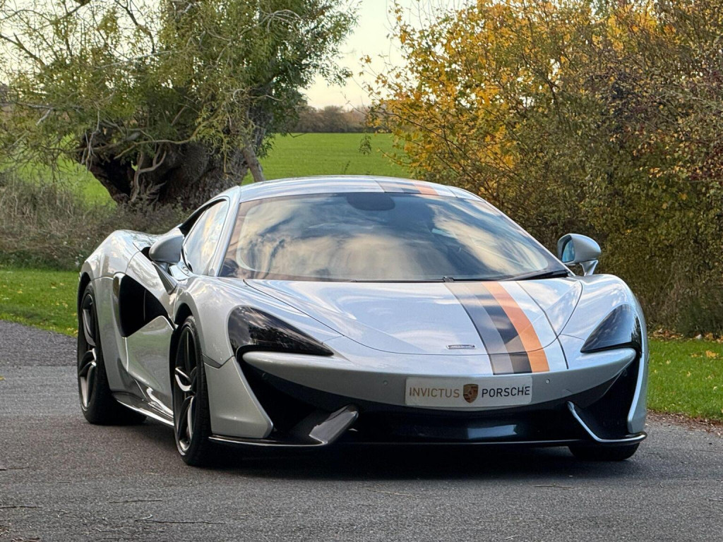MCLAREN 570S