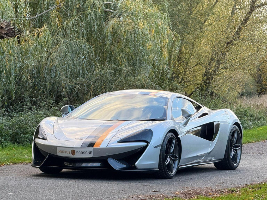 MCLAREN 570S