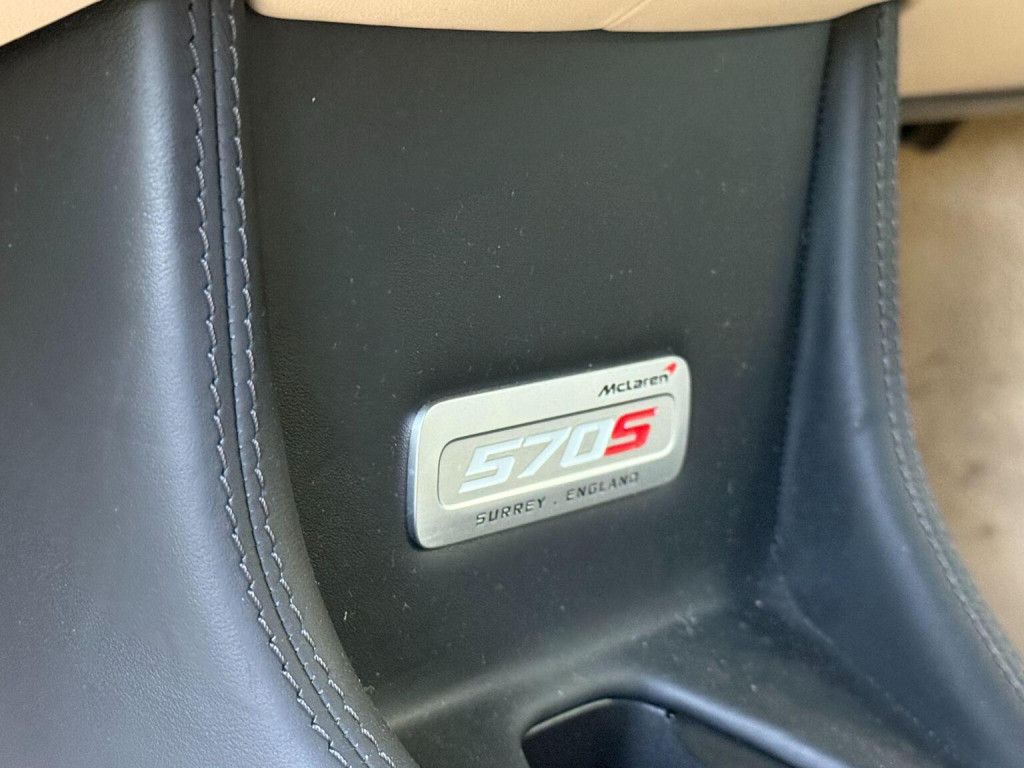 MCLAREN 570S