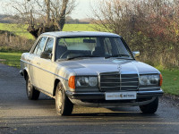 MERCEDES-BENZ 230