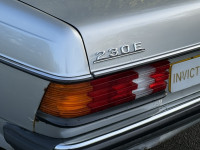 MERCEDES-BENZ 230