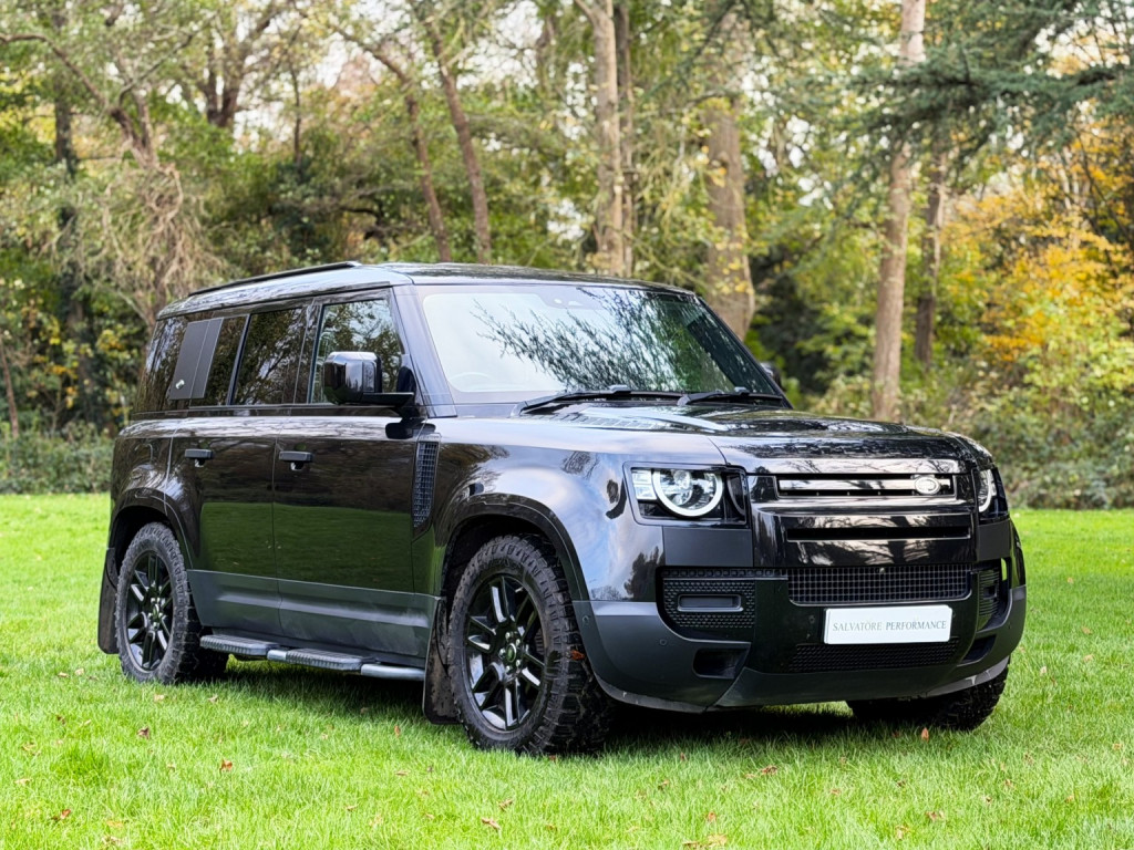 LAND ROVER DEFENDER 110