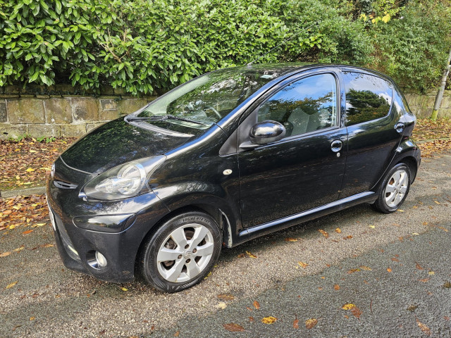 TOYOTA AYGO 1.0 VVT-i Fire