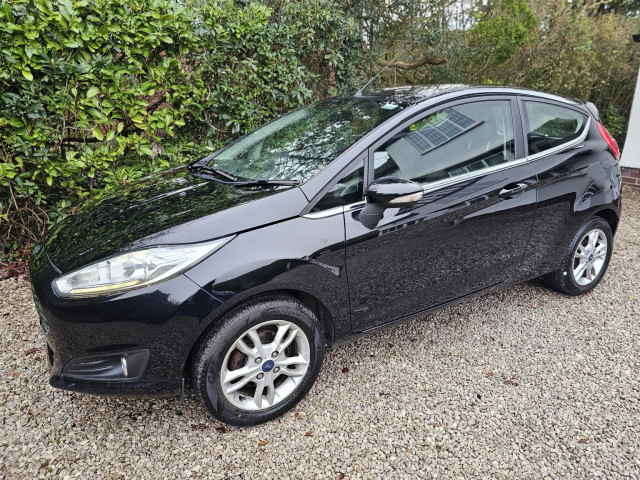 FORD FIESTA 1.3 Zetec