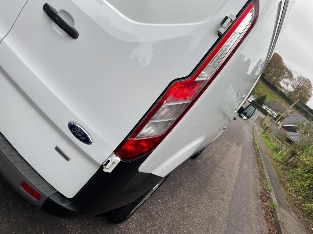 FORD TRANSIT CUSTOM
