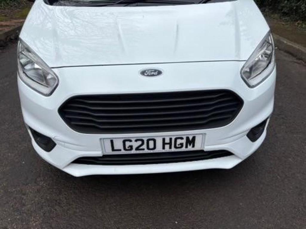 FORD TRANSIT COURIER