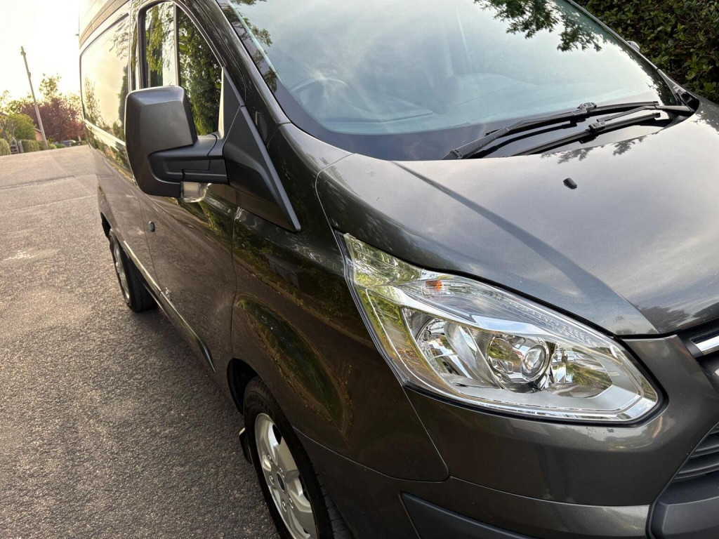 FORD TRANSIT CUSTOM