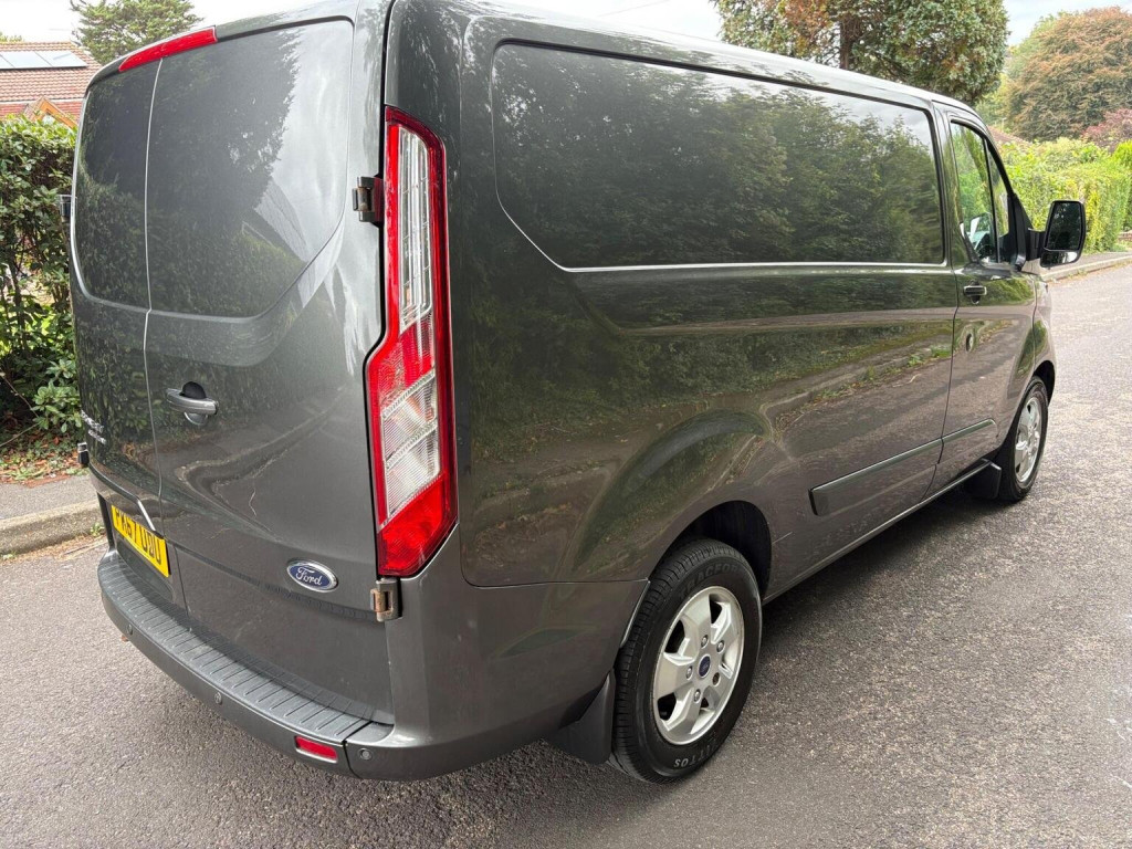 FORD TRANSIT CUSTOM