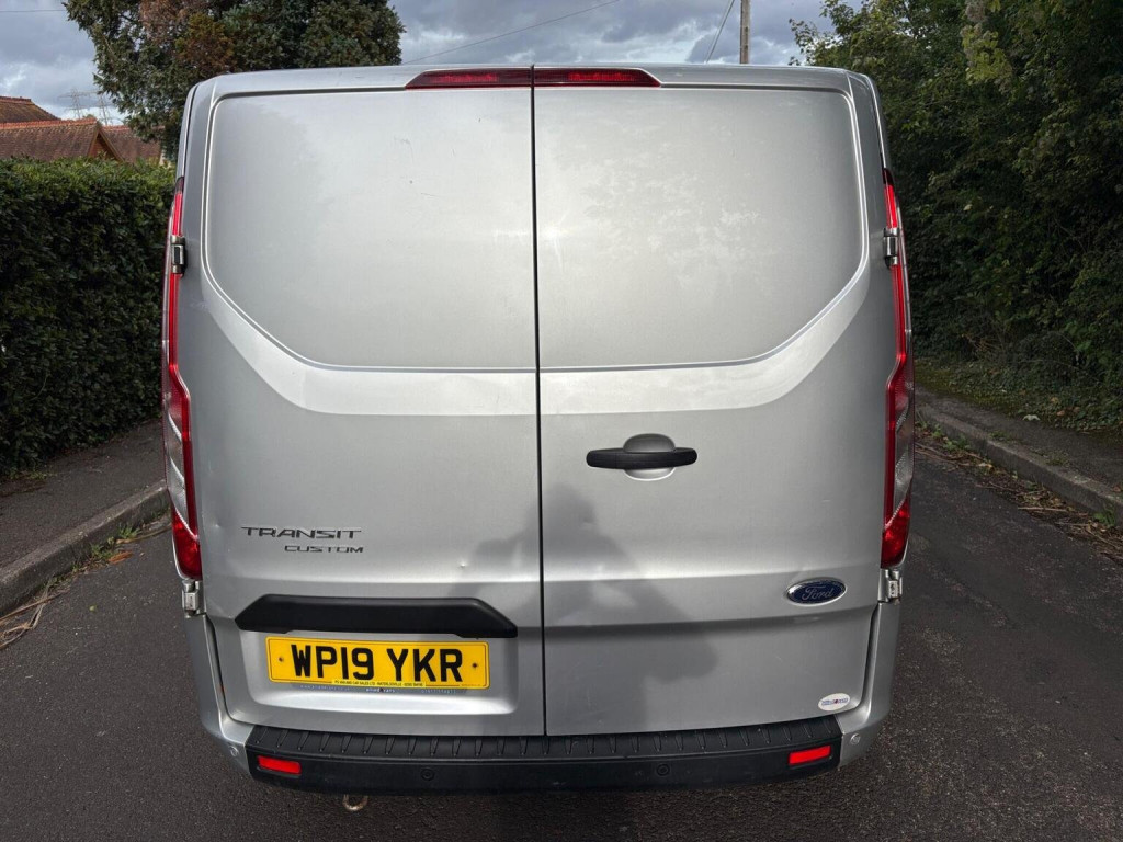 FORD TRANSIT CUSTOM