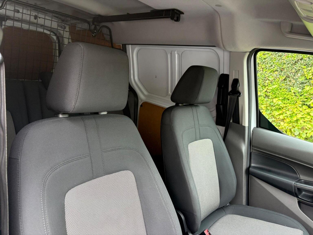 FORD TRANSIT CONNECT