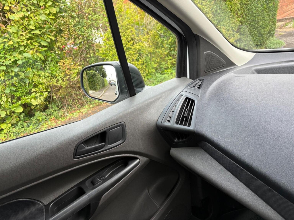FORD TRANSIT CONNECT