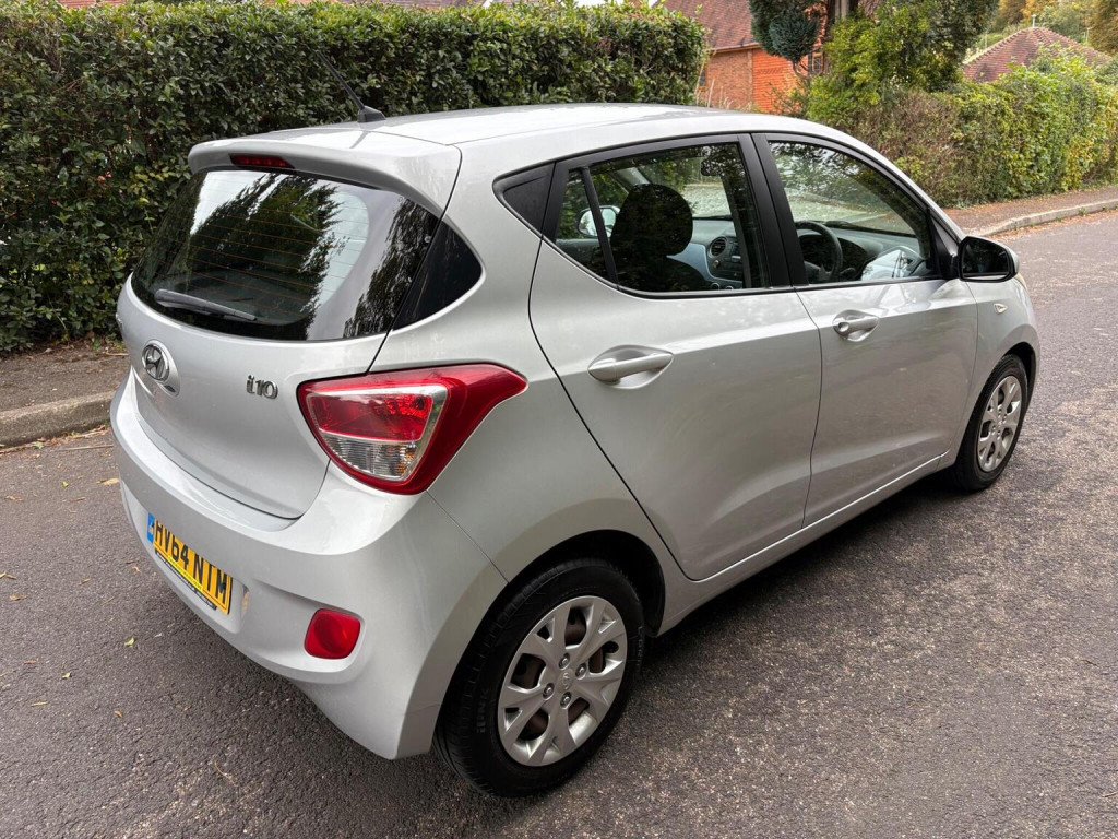 HYUNDAI I10