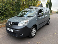 NISSAN NV250