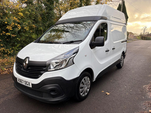 RENAULT TRAFIC