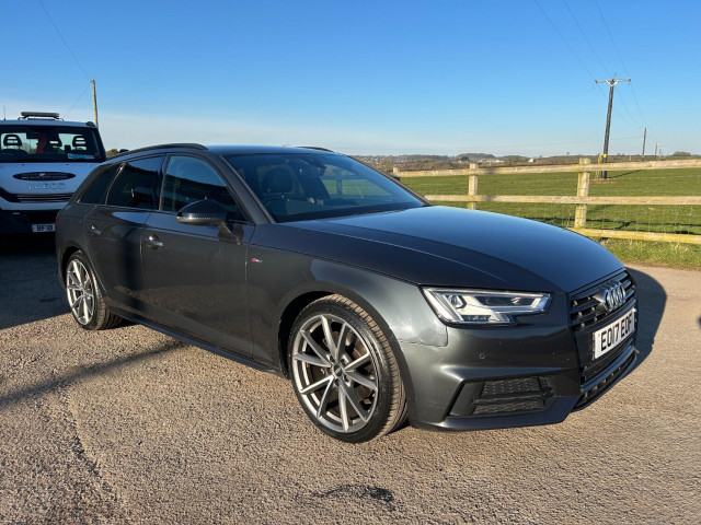 AUDI A4 AVANT