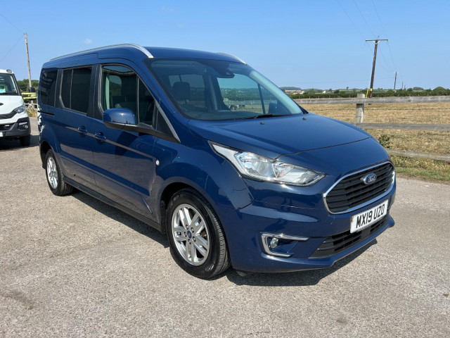 FORD GRAND TOURNEO CONNECT
