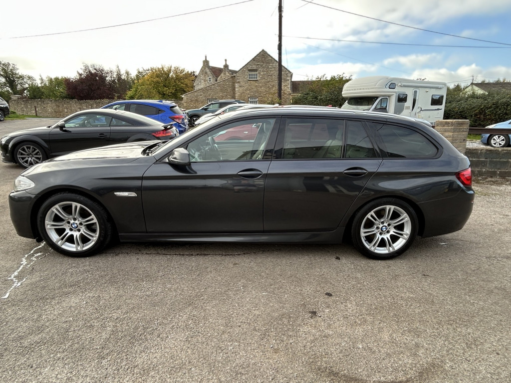 BMW 5 SERIES