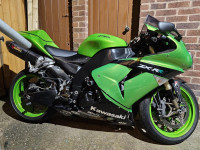 KAWASAKI NINJA ZX-10R