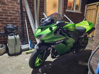 KAWASAKI NINJA ZX-10R
