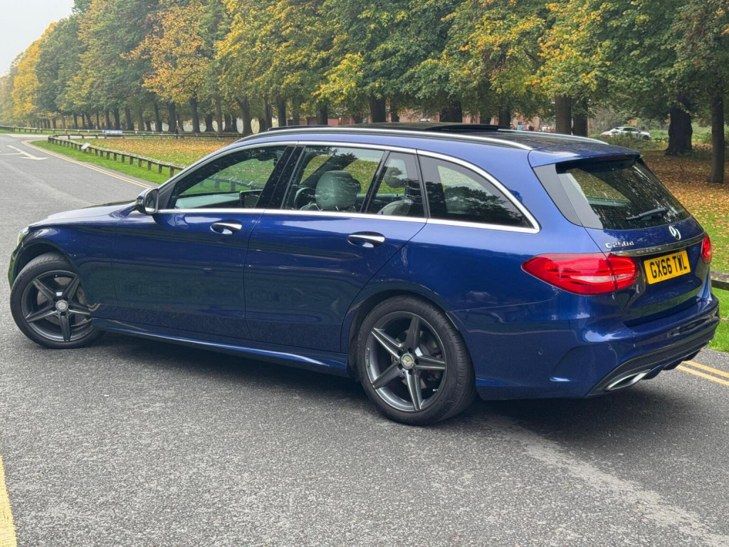 MERCEDES-BENZ C CLASS