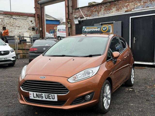 FORD FIESTA 1.0T EcoBoost Titanium Euro 6 (s/s) 3dr