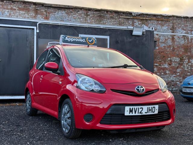 TOYOTA AYGO 1.0 VVT-i + Euro 5 5dr
