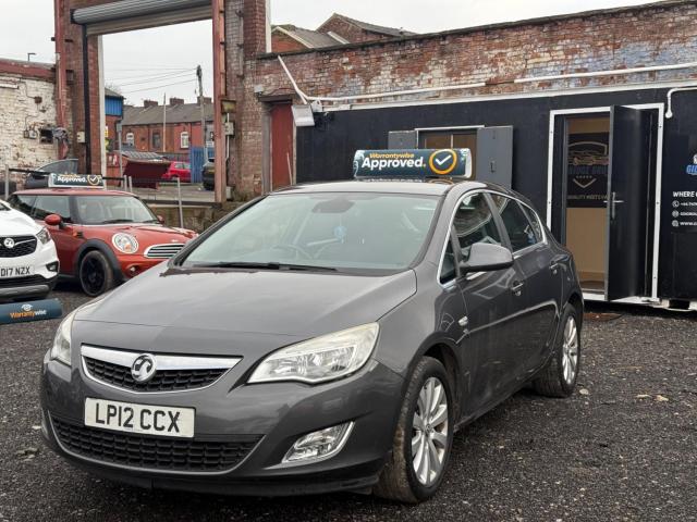 VAUXHALL ASTRA 2.0 CDTi Elite Auto Euro 5 5dr