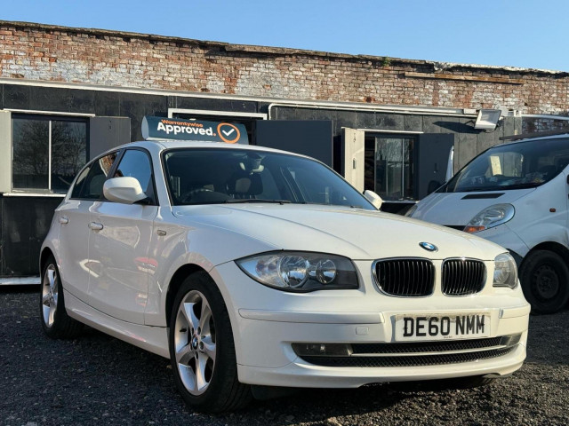 BMW 1 SERIES 2.0 116i Sport Euro 5 5dr