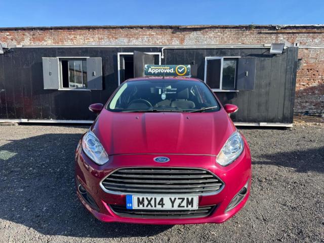 FORD FIESTA 1.0T EcoBoost Zetec Euro 5 (s/s) 3dr