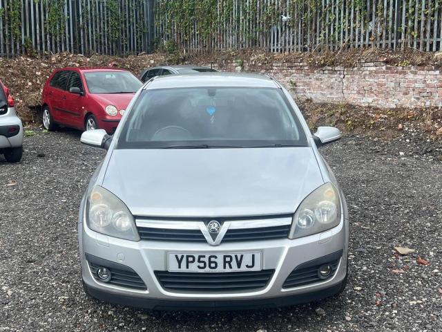 VAUXHALL ASTRA 1.8i 16v SRi 5dr