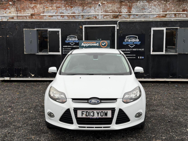 FORD FOCUS 1.6 Zetec Euro 5 5dr