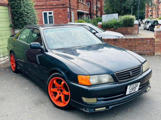TOYOTA CHASER