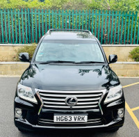 LEXUS LX570