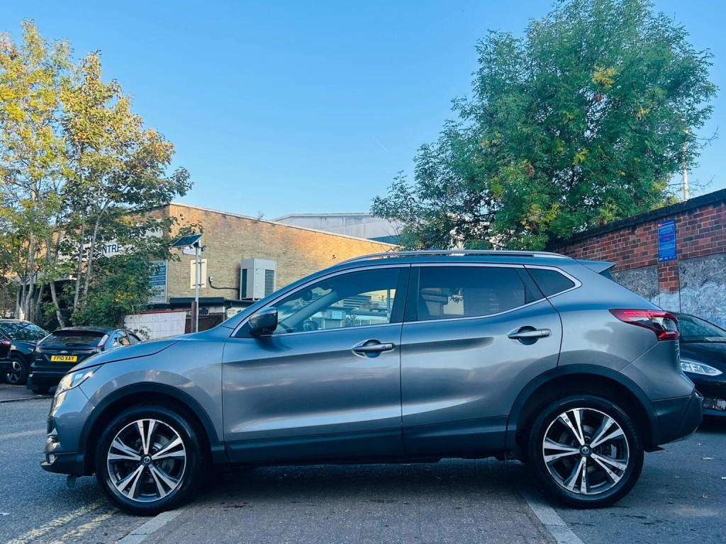 NISSAN QASHQAI