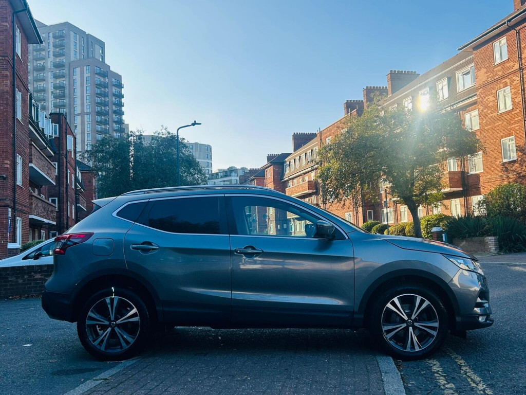 NISSAN QASHQAI